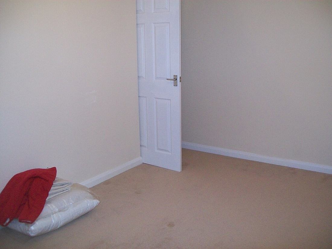 An empty bedroom