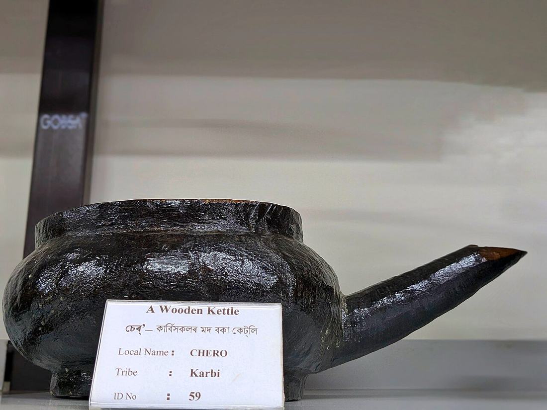 A wooden kettle (museum object)